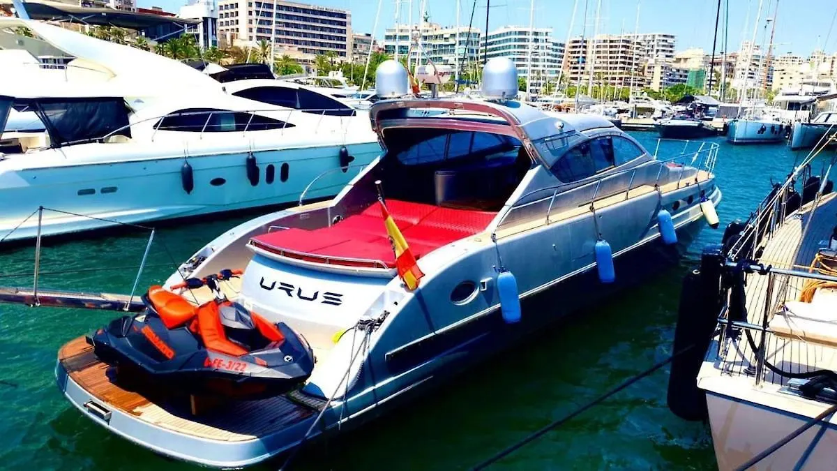 Urus - Live The Experience Hotel Palma de Mallorca Botel